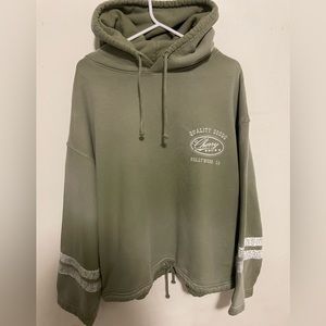 Cherry La sweater